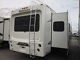 2011 Keystone Montana Photo #4