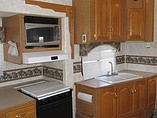 2002 Keystone Montana Photo #12