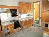 2005 Keystone Montana Photo #14