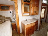 2005 Keystone Montana Photo #21