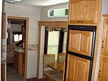 2005 Keystone Montana Photo #5