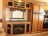 2012 Keystone Montana Photo #12