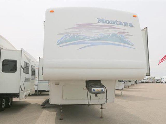 2001 Keystone Montana Photo
