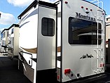 2015 Keystone Montana Photo #3