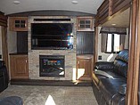 2015 Keystone Montana Photo #22