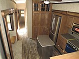 2016 Keystone Montana Photo #17