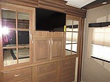 2016 Keystone Montana Photo #26