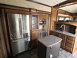 2016 Keystone Montana Photo #12