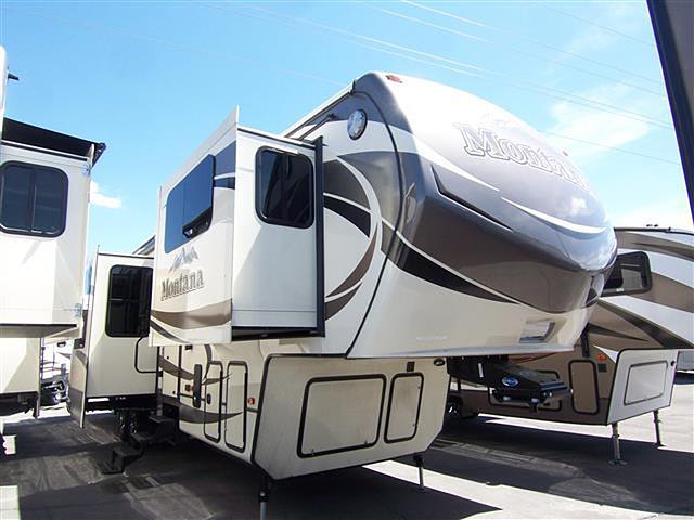 2015 Keystone Montana Photo