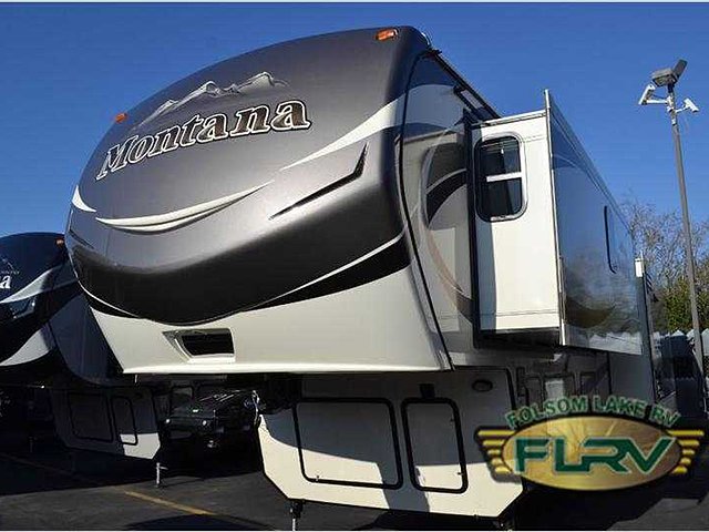 2015 Keystone Montana Photo