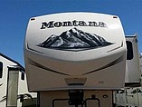 2014 Keystone Montana Photo #2