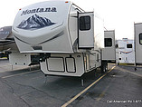 2015 Keystone Montana Photo #3