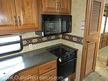 2011 Keystone Montana Photo #13