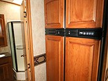 2012 Keystone Montana Photo #18