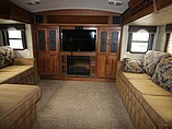 2012 Keystone Montana Photo #12