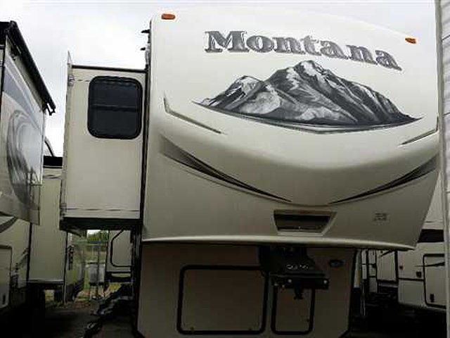2014 Keystone Montana Photo