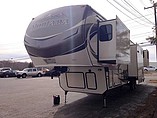2015 Keystone Montana Photo #2