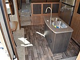 2016 Keystone Montana Photo #7