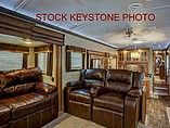 2015 Keystone Montana Photo #10