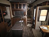 2015 Keystone Montana Photo #3