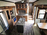 2016 Keystone Montana Photo #5
