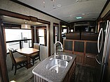 2016 Keystone Montana Photo #18