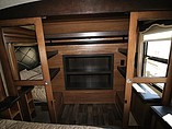 2016 Keystone Montana Photo #20