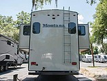 2016 Keystone Montana Photo #6