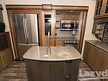 2016 Keystone Montana Photo #27