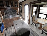 2016 Keystone Montana Photo #7