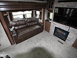 2016 Keystone Montana Photo #10
