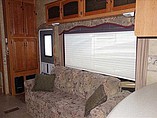 2008 Keystone Montana Photo #9