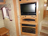 2008 Keystone Montana Photo #11