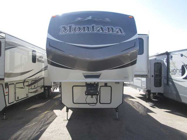 2015 Keystone Montana Photo