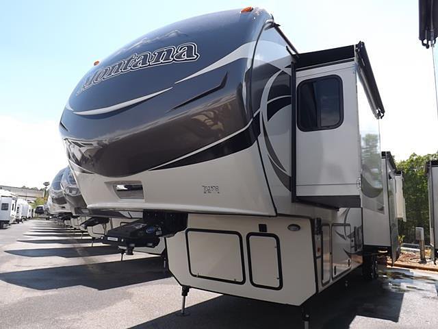 2015 Keystone Montana Photo