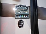2016 Keystone Montana Photo #3
