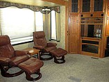 2008 Keystone Montana Photo #5