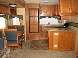 2008 Keystone Montana Photo #6