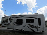 2010 Keystone Montana Hickory Photo #6