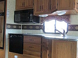 2010 Keystone Montana Hickory Photo #30
