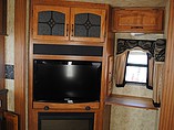 2011 Keystone Montana Hickory Photo #4