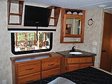 2011 Keystone Montana Hickory Photo #6