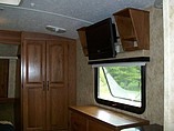 2011 Keystone Montana Hickory Photo #22