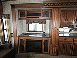 2011 Keystone Montana Hickory Photo #8