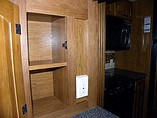 2010 Keystone Montana Hickory Photo #27