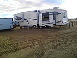 2009 Keystone Montana Hickory Photo #3