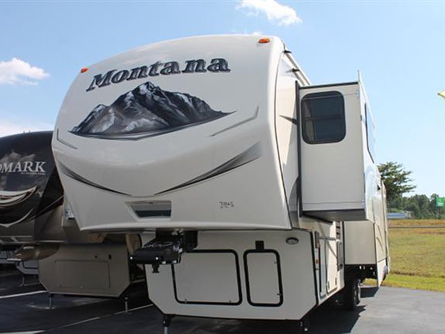 2015 Keystone Montana Photo