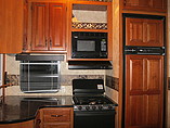 2011 Keystone Montana High Country Photo #9
