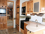 2006 Keystone Montana Photo #18