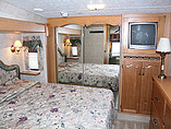 2006 Keystone Montana Photo #26